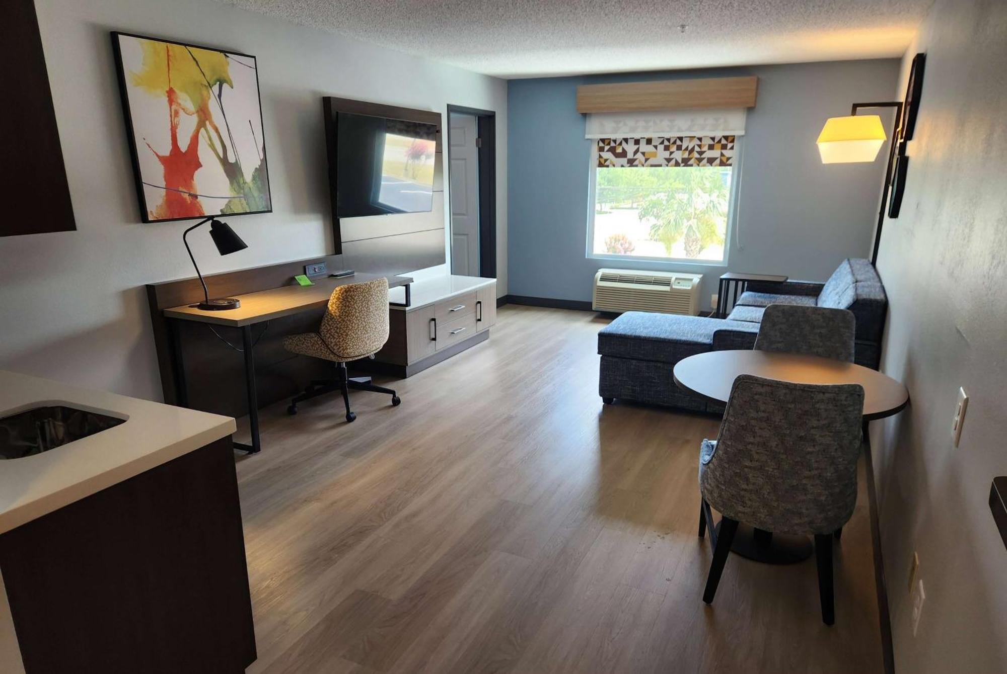 Hotel La Quinta By Wyndham Warner Robins - Robins Afb Extérieur photo