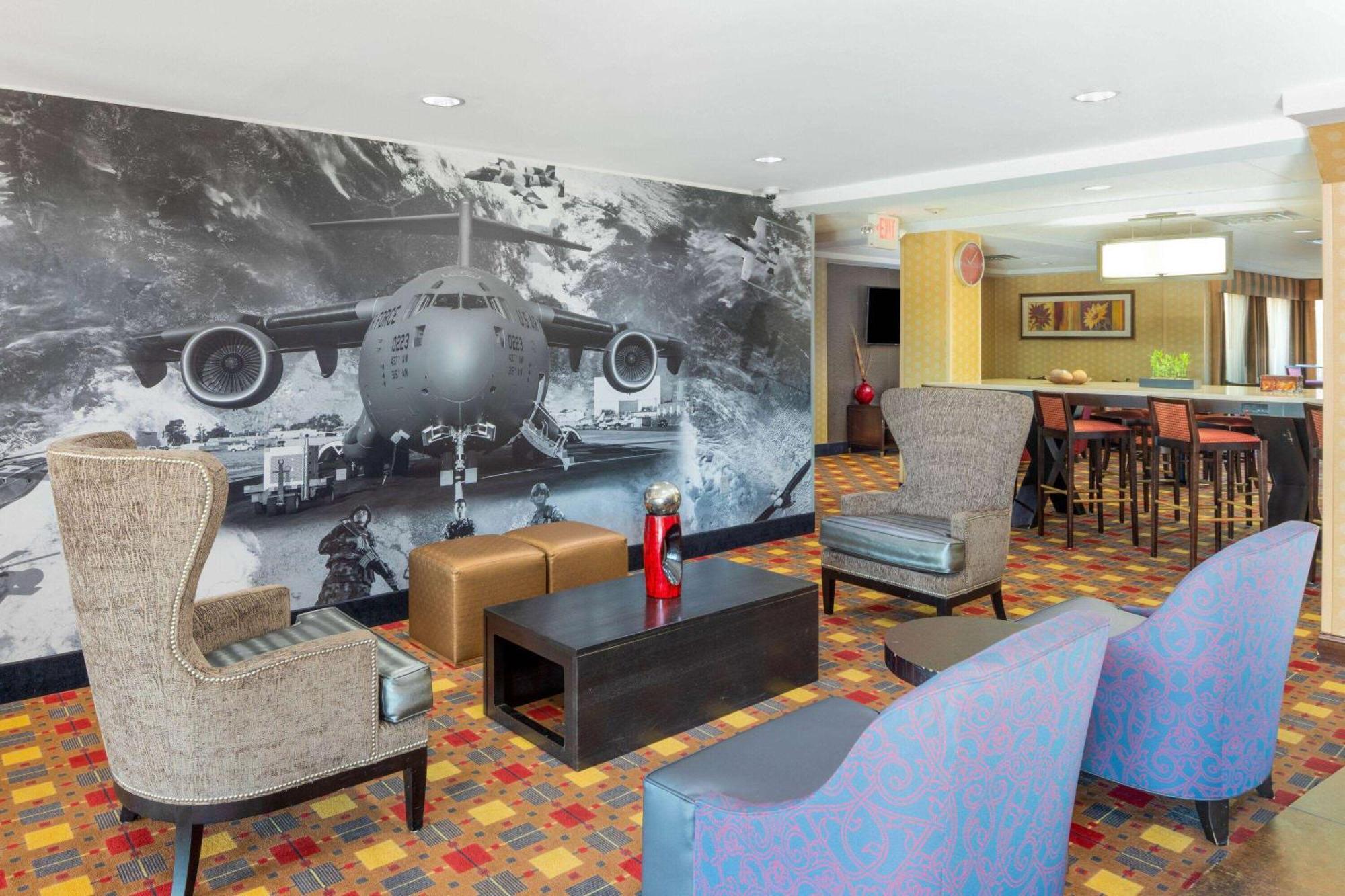 Hotel La Quinta By Wyndham Warner Robins - Robins Afb Extérieur photo